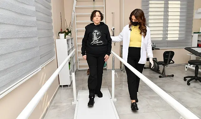 Çiğli Belediyesi, Fiziksel Sağlık ve Danışmanlık Merkezi’nde vatandaşlara danışmanlık hizmeti