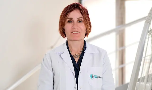 Çocuk ve ergenlerde bipolar bozukluğu konusunun kafa karıştırıcı  olduğunu belirten