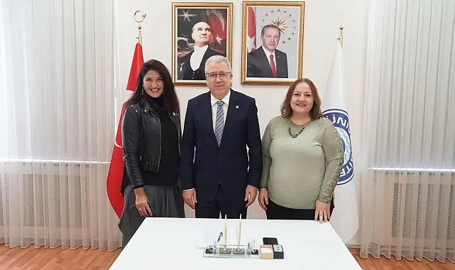Ege Üniversitesi Edebiyat Fakültesi Dekan Yardımcısı ve Sürekli Eğitim Merkezi