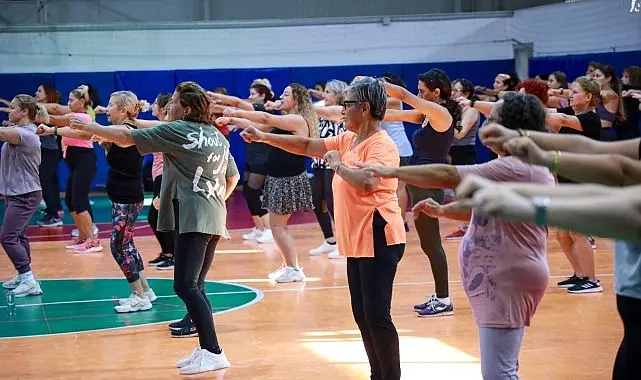Karşıyaka Belediyesi, aktif ve sağlıklı yaşamı desteklemek amacıyla kış aylarında