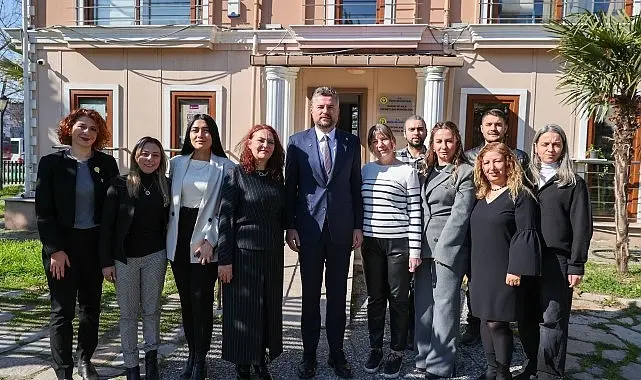Buca Belediye Başkanı Mimar Görkem Duman, üniversite öğrencisi Özgecan Aslan’ın