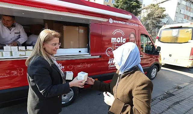 Bakırköy Belediye Başkanı Doç. Dr. Ayşegül Ovalıoğlu, Berat Kandili dolayısıyla