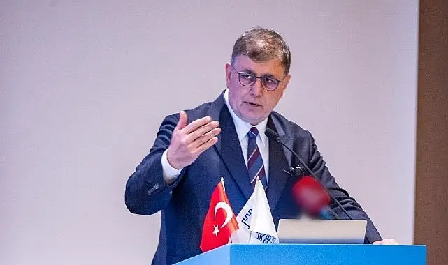 İzmir Büyükşehir Belediye Başkanı Dr. Cemil Tugay, Çeşme Belediyesi tarafından