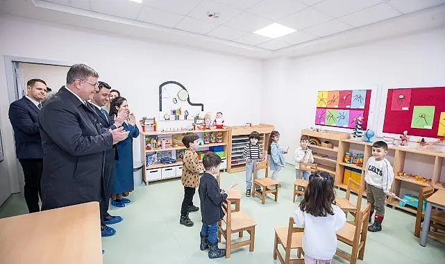 İzmir Büyükşehir Belediyesi, kentin birçok bölgesinde faaliyet gösteren Yuvamız İzmir