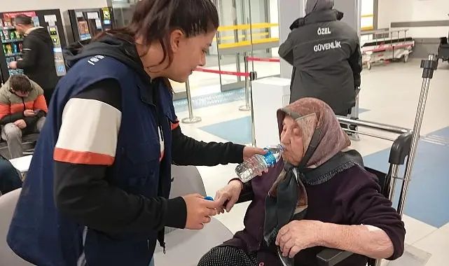 Kartepe Belediyesi’nin ödüllü projelerinden biri olan Alo Evlat Sağlık Kulübü,