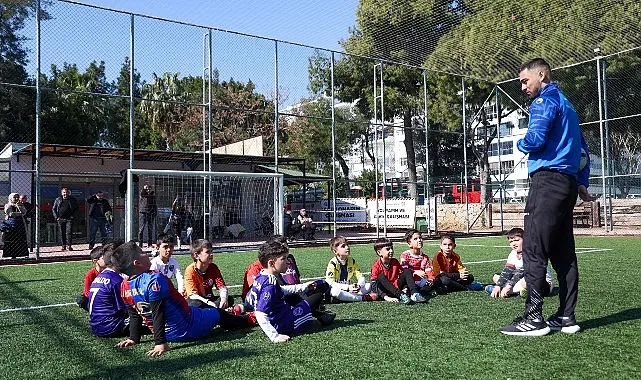 Antalya Büyükşehir Belediyesi’nin, genç yetenekleri keşfetmek ve onları Türk futboluna