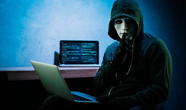 E-posta iletişimi modern iş dünyasında kilit öneme sahip. Kişiler, kurumlar,