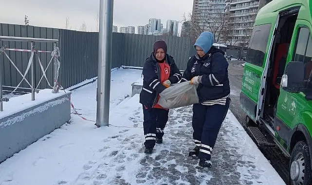 İstanbul Büyükşehir Belediyesi (İBB) ekipleri, şehri etkisi altına alan yoğun
