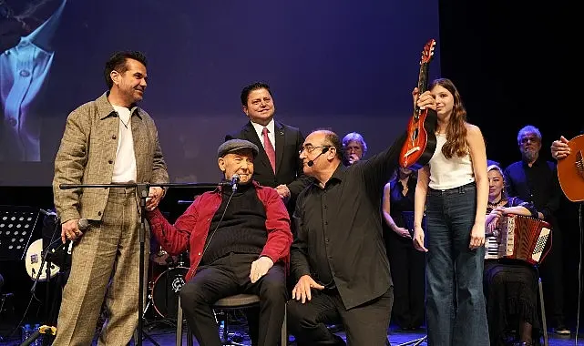 Usta sanatçı İlhan Şeşen’in 55. sanat yılı, Kadıköy Belediyesi tarafından