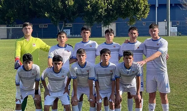 Kemer Belediye Merkez Spor U16 Takımı, play-off grubunda çıktığı son