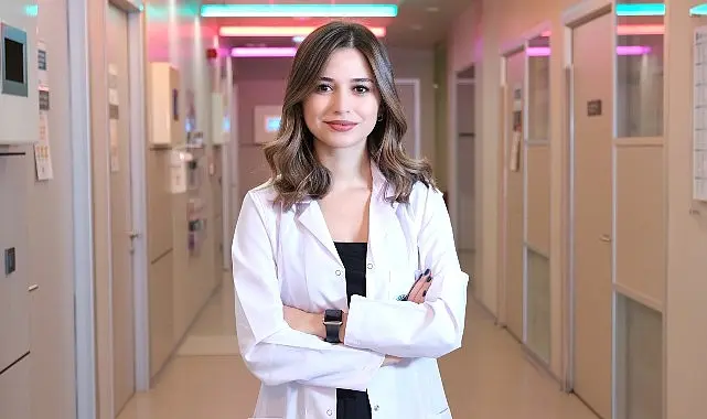 Öz şefkatin, kendimize bir dost gibi davranmayı, kendimize sevgi ve