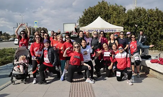 Konak’ta Sevgililer Günü, iki gün boyunca Alsancak’ta süren Love Fest