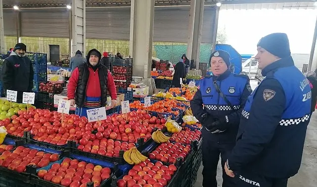 Lüleburgaz Belediyesi Zabıta Müdürlüğü ekiplerinin Kapalı Pazar Yeri ve Semt