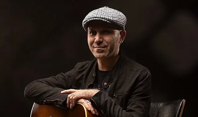 Müzikal yolculuğuna dokuzuncu albümüSympathyile devam eden Özgür Aydın, dinleyicilerini blues