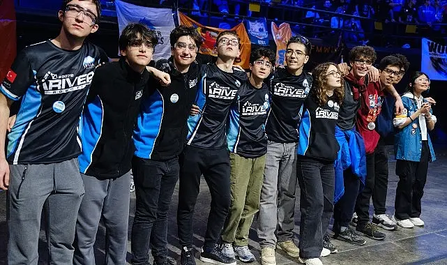 Türkiye’nin genç mühendisleri, bu yılFIRST®Robotics Competition (FRC) sahasında teknoloji ile