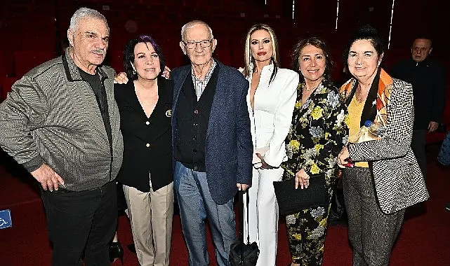 Yılın en iddialı komedi filmlerinden Baldız’ın galası yapıldı. Seyirciden tam
