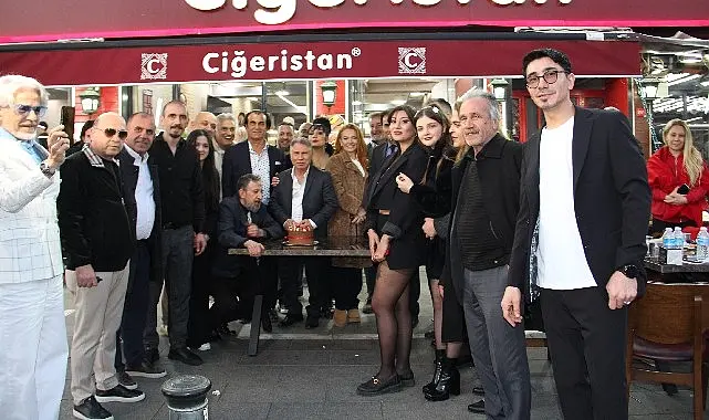 Dijital dünyanın yeni yüzü Habercaddesitv programcıları ve çalışanları müzik, sinema